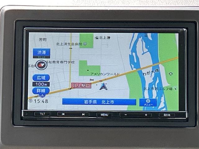 とっても便利なナビ搭載ですので初めての土地でも安心してドライブが楽しめますね♪最新のナビも取り扱っておりますのでお気軽にご相談ください♪