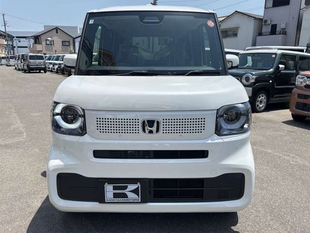 ★全国トップレベルの販売台数実績★　　★枚方本店年間販売台数3700台！オールメーカー全車種取り扱いしております★
