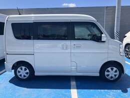 自動車税の免税・減税手続きのご案内もさせて頂いております。ご検討にあたってご不明な点がありましたら、まずはお問い合わせ下さい。