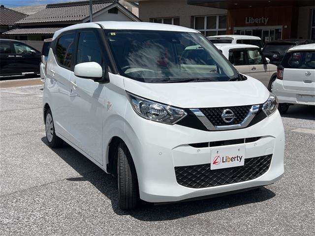 ■□■□■ アフターサービスも安心！！ 自社整備工場・自社鈑金工場・積載車を完備しておりますので、お客様のご購入後も手厚くサポートいたします！！  ■□■□■
