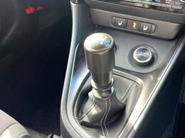 【フロア6速MT】走りの6速MT！！スポーティーな走行をお楽しみいただけます♪