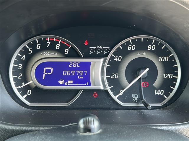 気になる車はすぐにお問い合わせください！画面右側の0066から始まる無料ダイヤルからお問い合わせ下さい！専門スタッフがお車のご質問にお答えいたします！