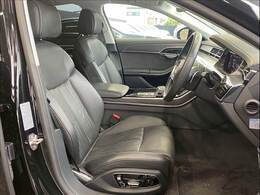 「アラウンドビューモニター」を装備で駐車が苦手な方でも安心です。