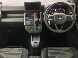 【インパネ全体】全方位で視界が広く、高い目線で運転もしやすいです！