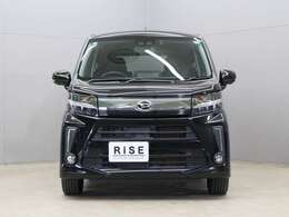 スマートアシスト3　8インチナビ　フルセグTV　Bluetoothオーディオ　全方位カメラ　ETC　ナビ連動ドライブレコーダー　LEDヘッドライト＆LEDフォグ　シートヒーター　スマートキー　禁煙車