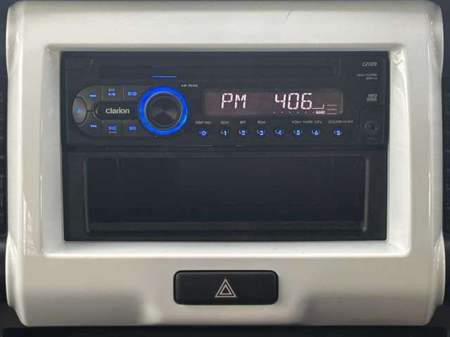 CD　FM/AM装備！シンプルな作りで操作もしやすいです！