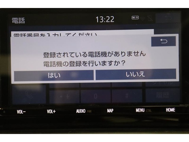 Bluetooth機能搭載。車とスマホやiPhoneをペアリングしておけばハンズフリー電話はもちろん、スマホやiPhone内の音楽を車のスピーカーで流すこともできますよ。