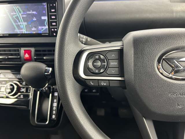 【運転席操作部】快適なドライブを楽しむための機能が装備されています！運転席から触れるので、使いやすいです！除菌プランいれていただくと、さらに清潔で安心していただけます！