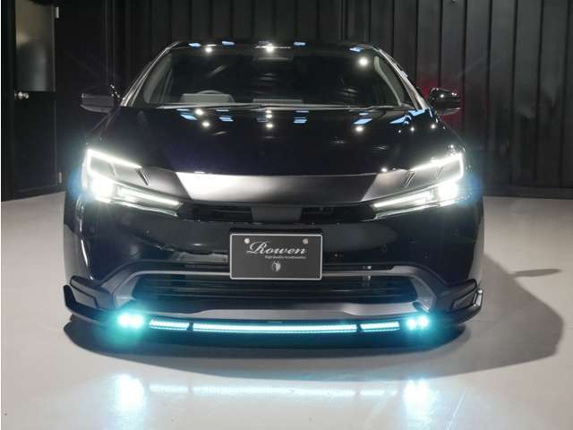トヨタ プリウス 2.0 G 2025年 6キロ (愛知県) ROWEN NAGOYA