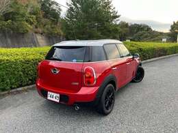 全国格安にて、陸送手配も可能です。直接お電話又はメールを頂ければ、詳しくご説明いたしますので、お気軽にお問い合わせ下さい。