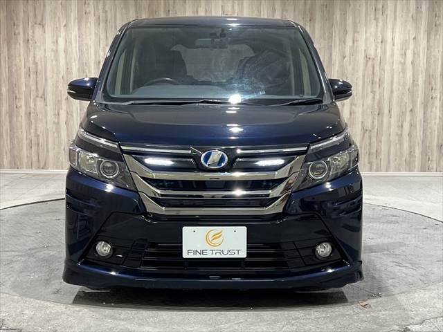 当社自慢のお車です。機関・装備点検・走行テスト済みです♪横にこの車のセールスポイントを、写真と説明でアピールしてあります♪まずはご覧になってください。