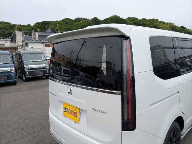 ☆メンテナンスパック☆　オイル交換が14回分・車検基本料金2回分・鈑金チケット2万円分・1.6ヶ月点検・パッカーズ補償がついています！メンテナンスも全てお任せ下さい！