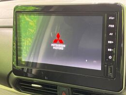 【大画面ナビ】人気の大型9インチナビを装備。存在感のある大画面はインパクト大！ナビ利用時のマップ表示は見やすく、テレビやDVDは臨場感がアップ！いつものドライブがグッと楽しくなります