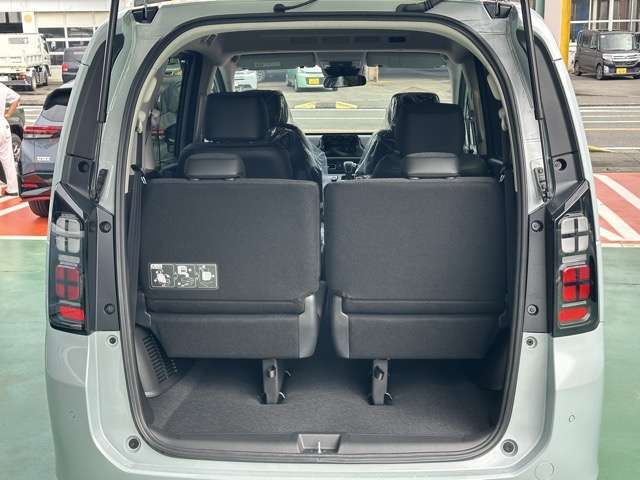 ★全国陸送費定額キャンペーンも実施中！★全国何処でも陸送会社がご自宅までお車をしっかりとお届します！陸送費につきましてはお気軽にお問合せください！※納車時ご来店いただければ、納車費用はかかりません！