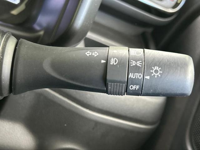 国産車から輸入車まで多様なお客様のニーズのお応えできるように、全国規模で豊富な在庫展開！車のことならWECARSへ！