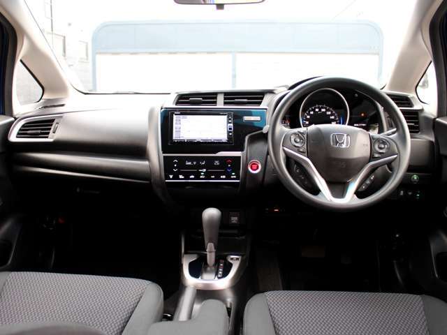 内外装クリーニング済みです！車両品質には自信がございます！是非お気軽にご来店下さい！