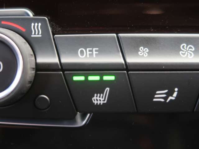 寒い日でも、暖かく身体を包み込んでくれる、シートヒーターをフロントシートに内蔵しています。