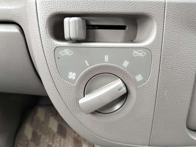 弊社おすすめのガラスコーティングはいかがでしょうか　お車がよみがえります　納車時のみの特別価格にてご提案させていただきます