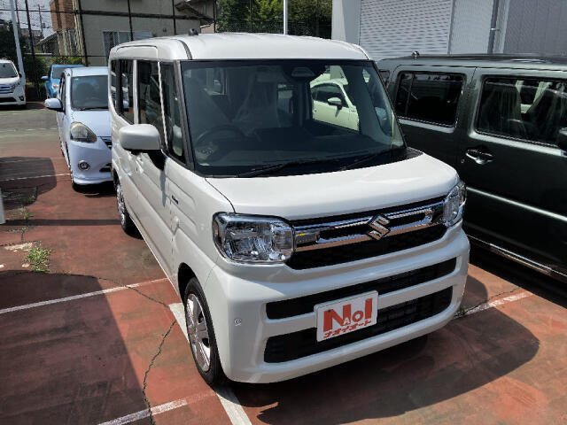 当店の整備は、自社指定工場での法定整備となっております。記録簿も発行しておりますので、安心のクルマ選びが可能です。不明な点や不安な事がございましたら、ぜひお気軽にお問合せ下さい！