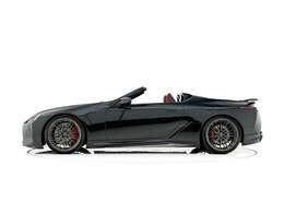 【メーカーオプション】●TRDリアウイング512,000円　●マークレビンソンリファレンスサラウンドサウンドシステム223,000円