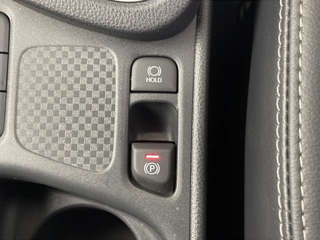 【窓操作部】『窓周辺/窓周辺装備』の画像になります。写真の内容に関してご不明点、ご質問等がございましたらお気軽にガリバー店舗までお問い合わせください。