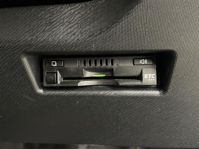 気になる車はお電話やメールで当店にお問い合わせください！なお、お電話での在庫の取り置きはできません。ご来場の際は、商談が重なる事が増えていますので事前に在庫有無をご確認くださいませ！