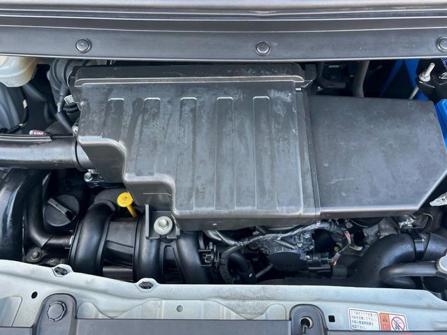 親切・丁寧な専門メカニックスタッフが応対！・車検・点検整備・事故等の修理などアフターサービスも安心。お車のカスタマイズもネクステージのサービススタッフまでご相談ください！