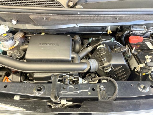 親切・丁寧な専門メカニックスタッフが応対！・車検・点検整備・事故等の修理などアフターサービスも安心。お車のカスタマイズもネクステージのサービススタッフまでご相談ください！