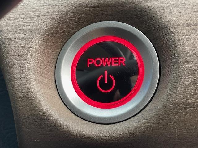 【運転席操作部】快適なドライブを楽しむための機能が装備されています！運転席から触れるので、使いやすいです！除菌プランいれていただくと、さらに清潔で安心していただけます！