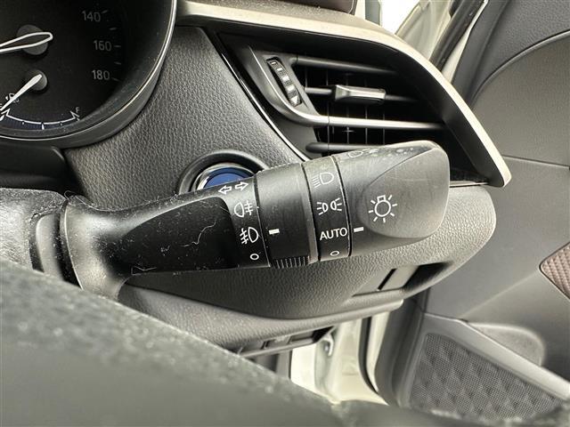 【運転席操作部】快適なドライブを楽しむための機能が装備されています！運転席から触れるので、使いやすいです！除菌プランいれていただくと、さらに清潔で安心していただけます！