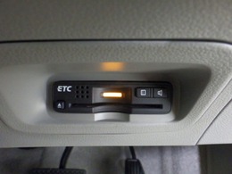 【ETC】便利なETC車載器も装備！高速道路の料金所もスムーズに通過できます。今や必須の装備ですね！お客様用にセットアップをしてのお渡しとなります！
