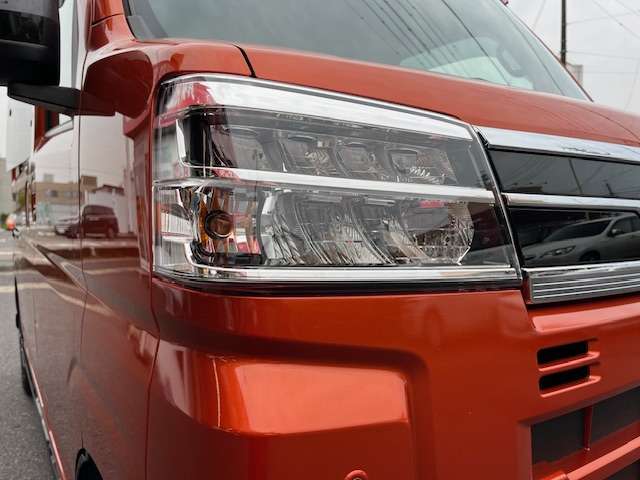LEDヘッドライトもキレイです。