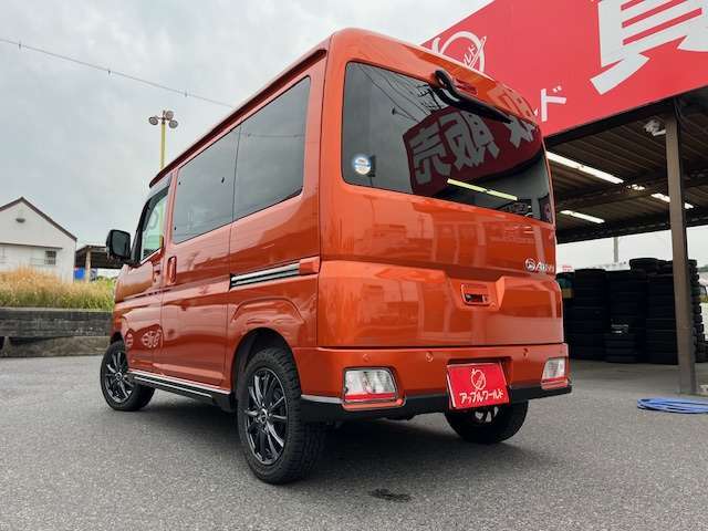 大きなへこみ、擦り傷などはございません！全体的にオススメできる良質なお車です。是非一度ご来店いただきお客様の厳しい目でお確かめ下さい☆
