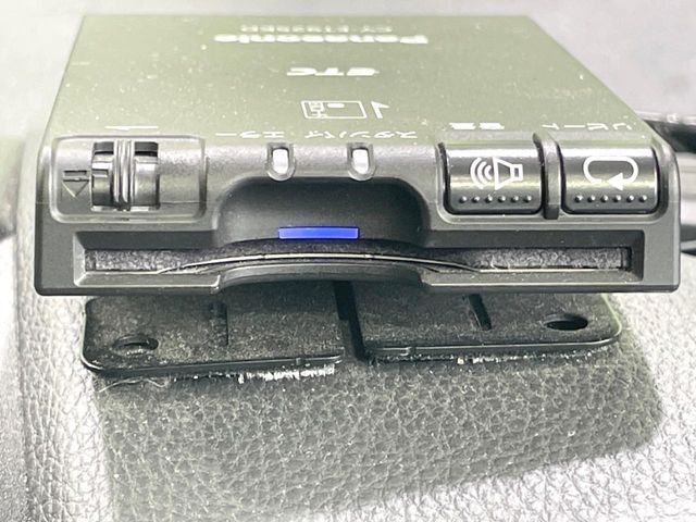 【ETC】高速道路の料金所をストレスなく通過！話題のスポットやサービスエリアに多い「スマートIC」利用時は必須のアイテムです。当店でセットアップを実施、ご納車当日からすぐにご利用いただけます！