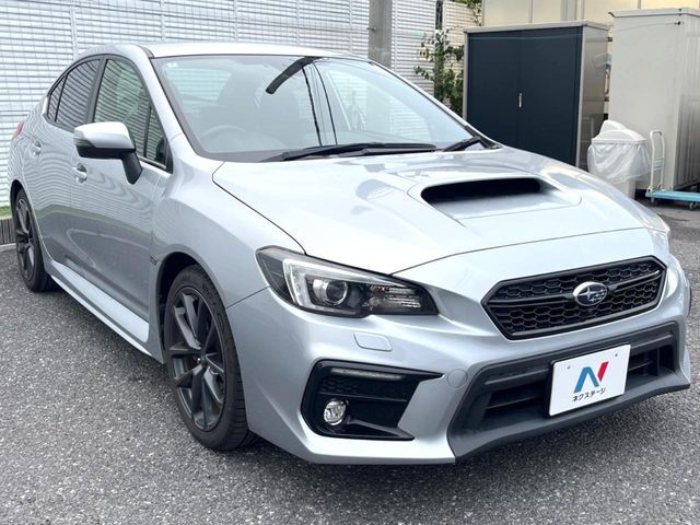 大好評のボディコーティング「弾スプラッシュコート」もご納車までに施工可能。通常のガラスコートと異なる、耐久年数6年の無機質ガラスコーティングが、ボディをキレイな状態に保ってくれます。