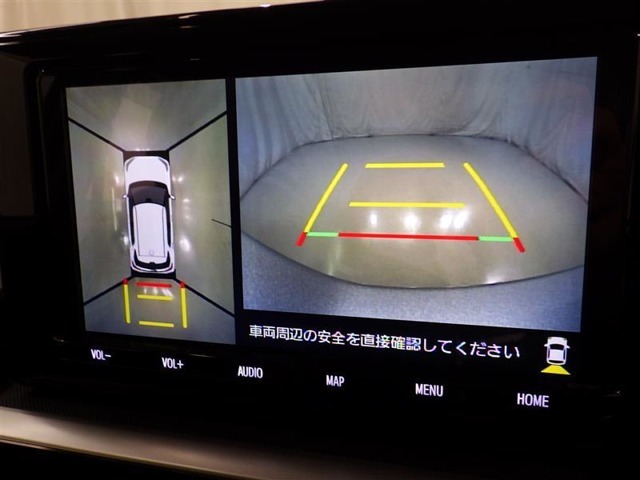 パノラミックビューモニターシステムが付いているので車の上から見た映像が確認できますよ。