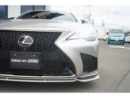 ★特別色銀影ラスター（￥330000）★TRDエアロパーツセット＆マフラー（￥1013100）★TRD21インチアルミ（￥1103300）★マークレビンソンリファレンス3Dサウンド（￥291600）