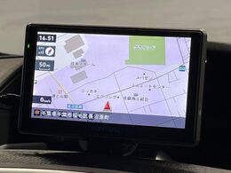 ●社外メモリーナビ：運転もより楽しくなります♪ナビ交換がしやすいメリットもありますので、ナビ機能に不安がある方は是非ご相談ください♪