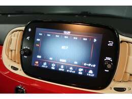●『Apple Car Play』人気のApple Car Play搭載♪目的地の検索や通話、メッセージの送受信、音楽を聴くなどのアプリの機能をボタンタッチでシームレスに活用し音声コントロールにも対応！快適に操作ができますよ♪