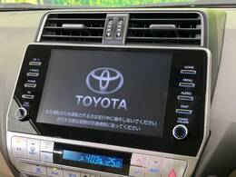 【メーカー純正ナビ】インテリアに溶け込むスタイリッシュな「専用設計」メーカーナビを装備♪視認性や操作性など基本性能にも優れ、より上質なカーライフをお楽しみいただけます。