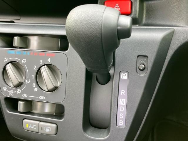 WECARSの店舗にはキッズコーナーがございます！お子様連れのお客様もごゆっくり車選びをお楽しみいただける空間です！