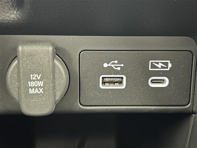 【運転席操作部】快適なドライブを楽しむための機能が装備されています！運転席から触れるので、使いやすいです！除菌プランいれていただくと、さらに清潔で安心していただけます！