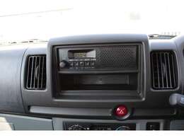 ラジオ付きです。