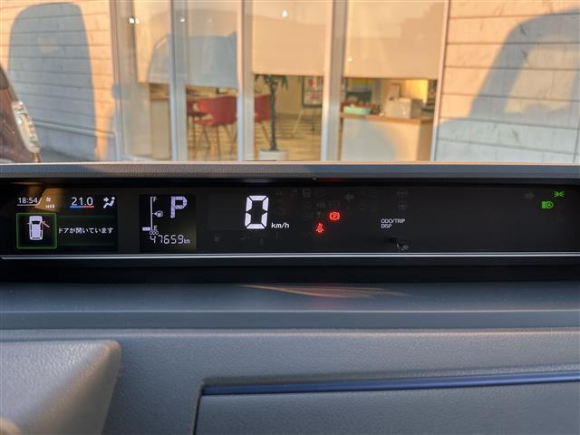 【スピードメーター】メーターがシンプルで見やすく運転しやすいですね！