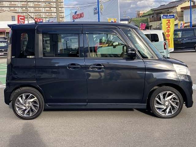 当店中古車は比較的状態の良い車を厳選しております。