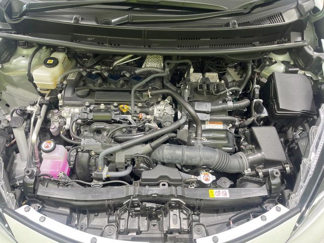 親切・丁寧な専門メカニックスタッフが応対！・車検・点検整備・事故等の修理などアフターサービスも安心。お車のカスタマイズもネクステージのサービススタッフまでご相談ください！