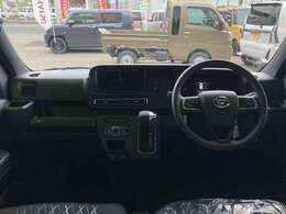当店は常時30台の在庫を展示しており、新車・登録済未使用車で即納可能なお車をご用意しております♪