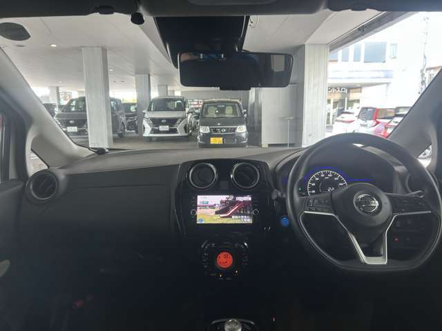 運転席からの視界もとても良好です！