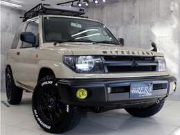 どの角度から見ても、迫力のフォルムに仕上がっております。