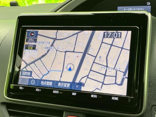 WECARSの店舗にはキッズコーナーがございます！お子様連れのお客様もごゆっくり車選びをお楽しみいただける空間です！